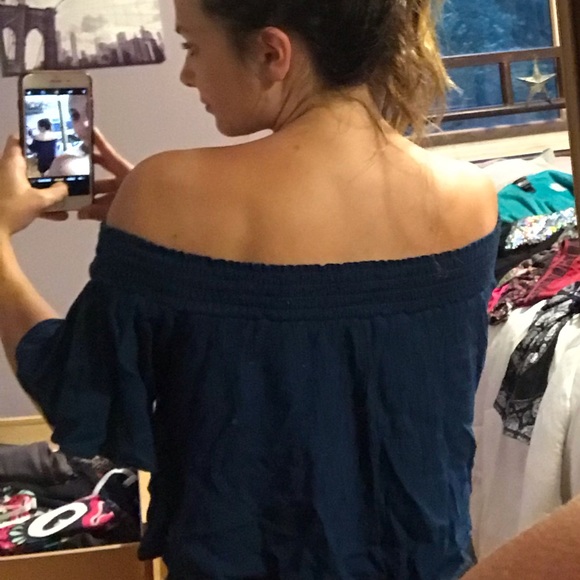 Shirt - Picture 2 of 4